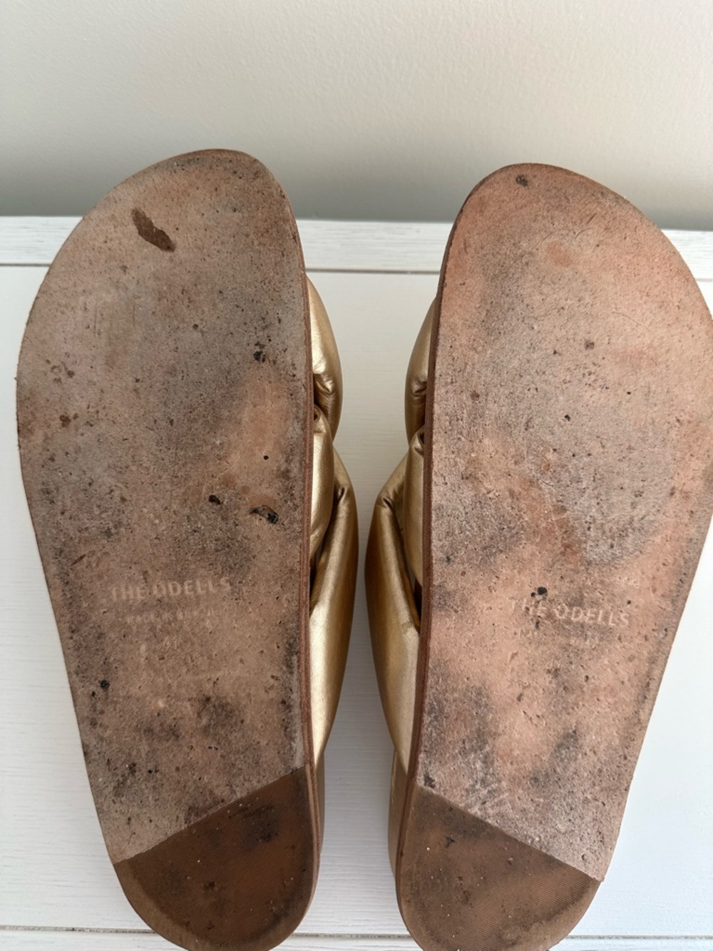 Metallic Gold Knot Slide Sandals - Women - Picture 3 of 5